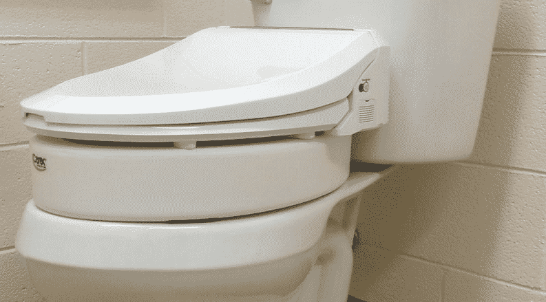 How to Choose an Accurate Toilet Seat Riser