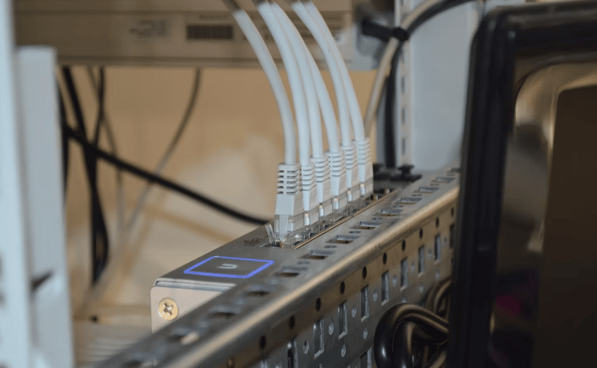 Cable vs. Fiber Optic: Which is the Best For You?
